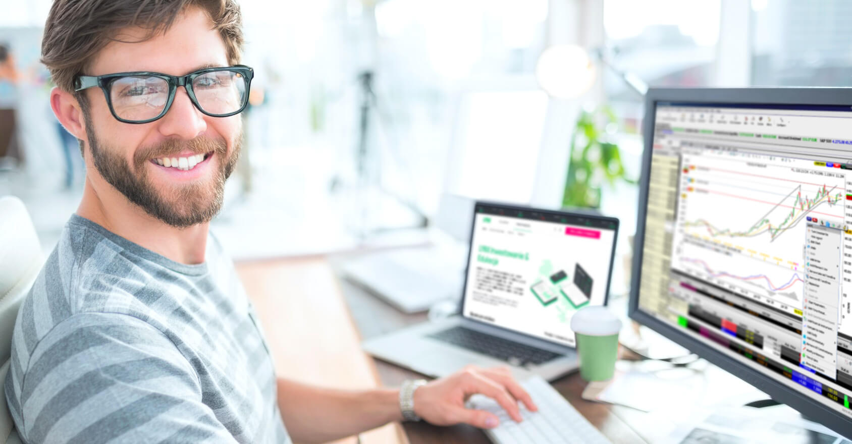 Skuteczny trader i klient LYNX handlujący za pośrednictwem platformy Trader Workstation (TWS)